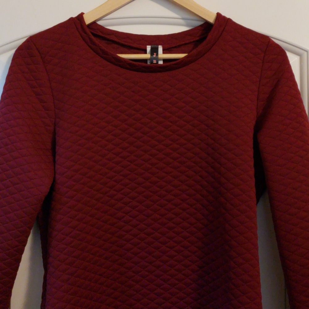 Maroon Dress - Picture 2 of 4